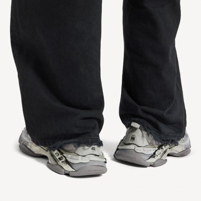 Кроссовки Balenciaga Triple S.2 Sneakers in Gradient Grey