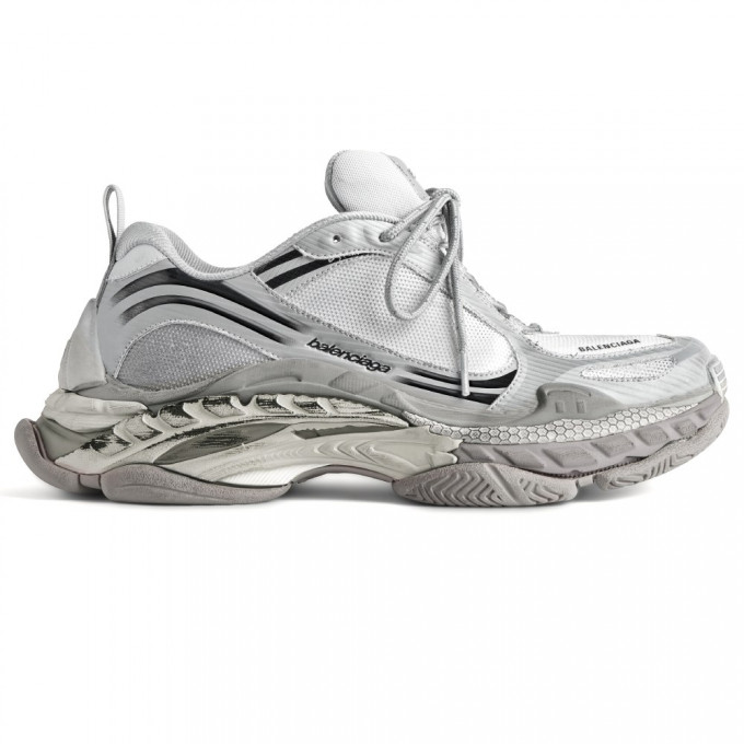 Кроссовки Balenciaga Triple S.2 Sneakers in Gradient Grey Кроссовки Balenciaga Triple S.2 Sneakers in Gradient Grey