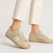 КЕДЫ  GOLDEN GOOSE V-Star in Ice-Gray Suede with White Star and Floral Embroidery