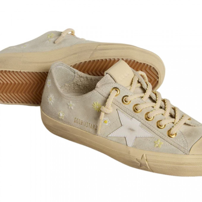 КЕДЫ  GOLDEN GOOSE V-Star in Ice-Gray Suede with White Star and Floral Embroidery