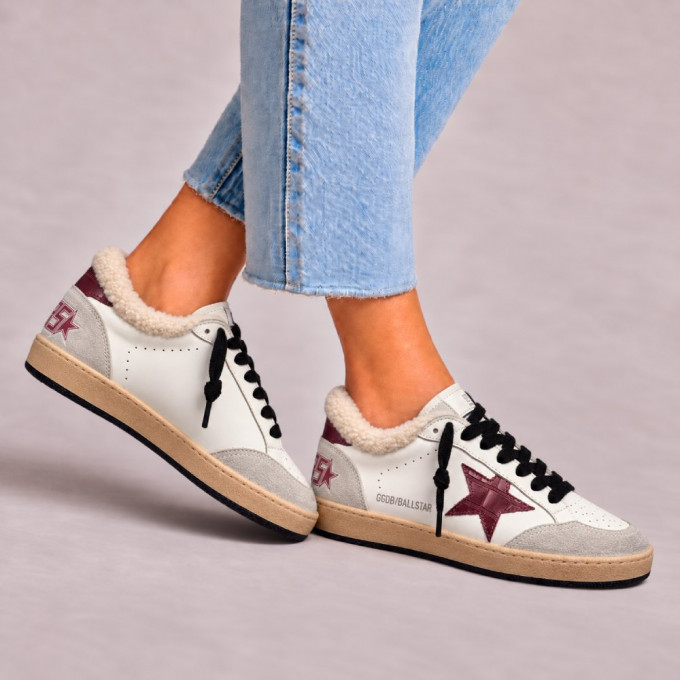 Женские зимние кеды Golden Goose Winter Ball Star Cherry Crocodile с натуральной овчиной
